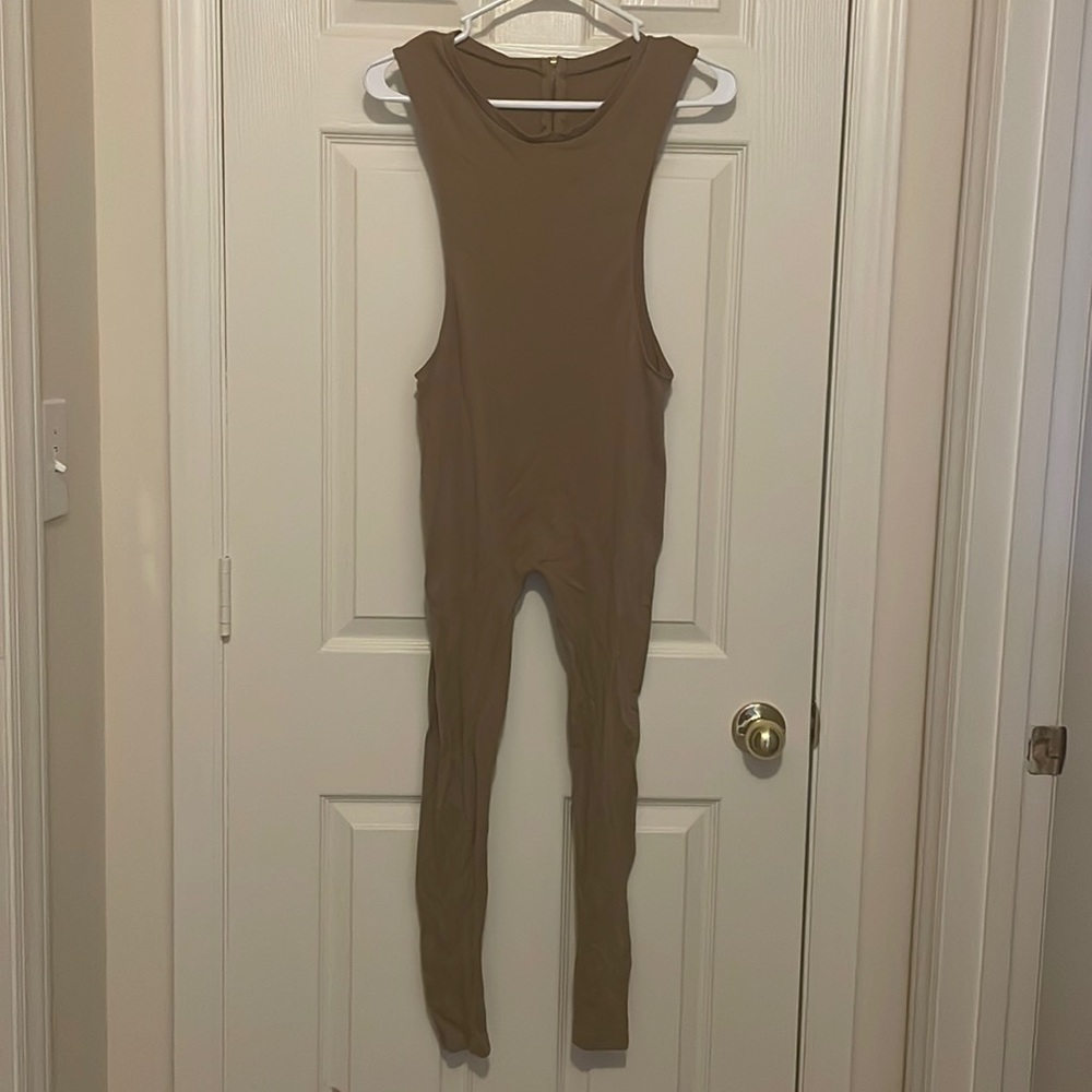 Jumpsuit/bodysuit